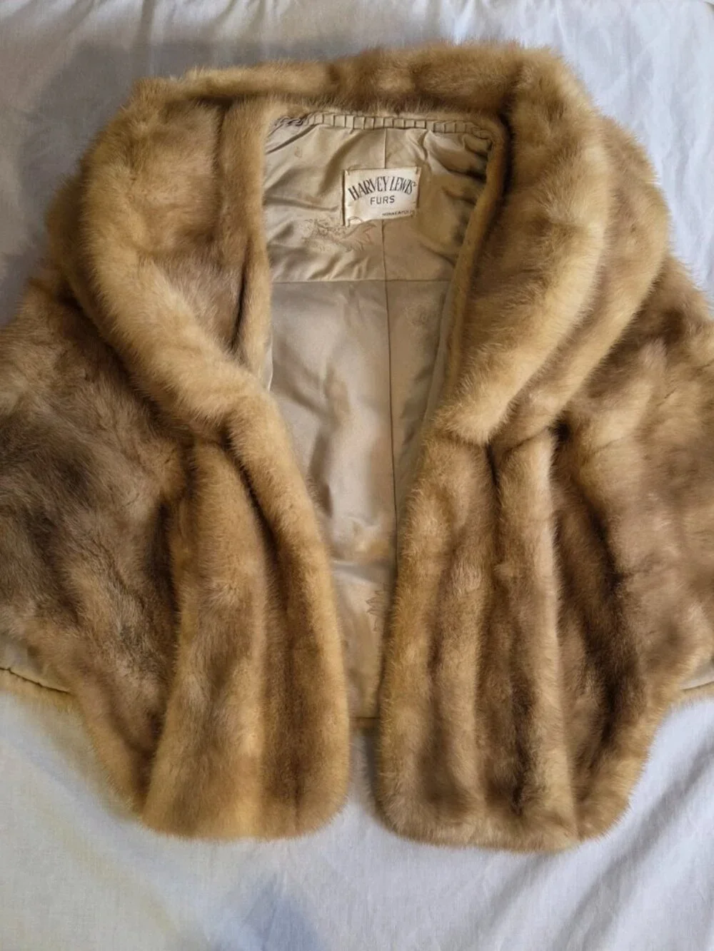 Vintage Harvey Lewis Furs Minneapolis Real Mink Fur Stole Shawl Wrap Brown